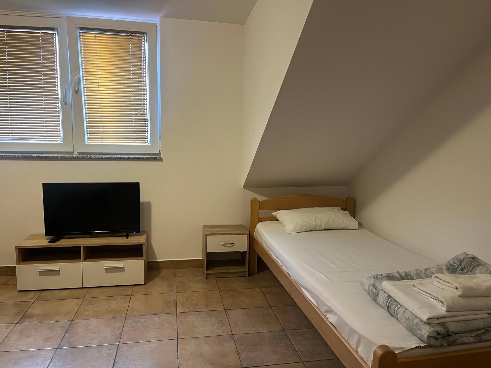 Prenocisce Buco Motel Krsko Exterior photo